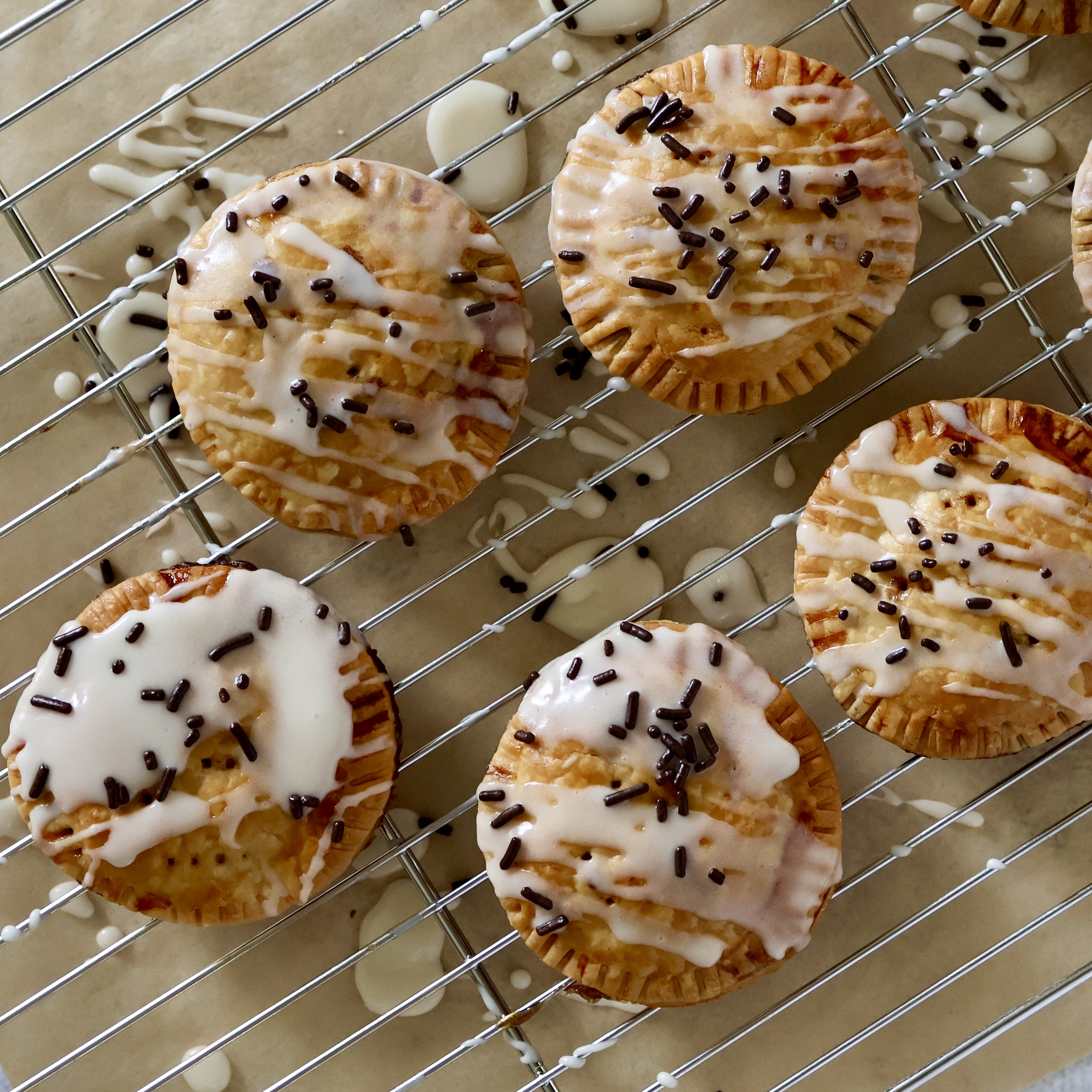Brown Sugar Cinnamon Hand Pies
